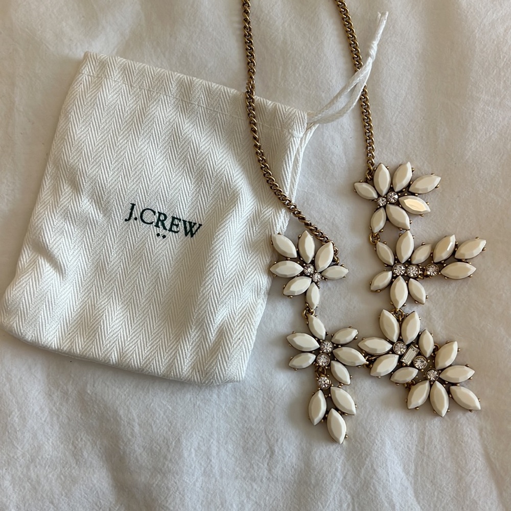 JCrew statement necklace - Picture 4 of 4